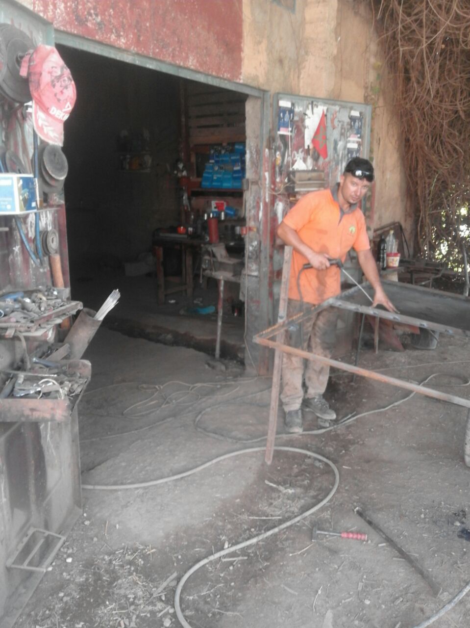 TAGHZOUT ABDELHAK - forass.ma